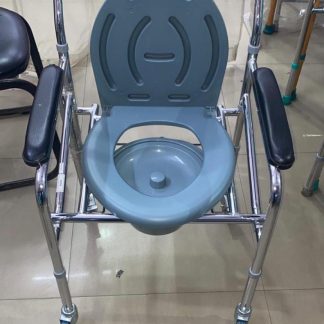 Commode chairs